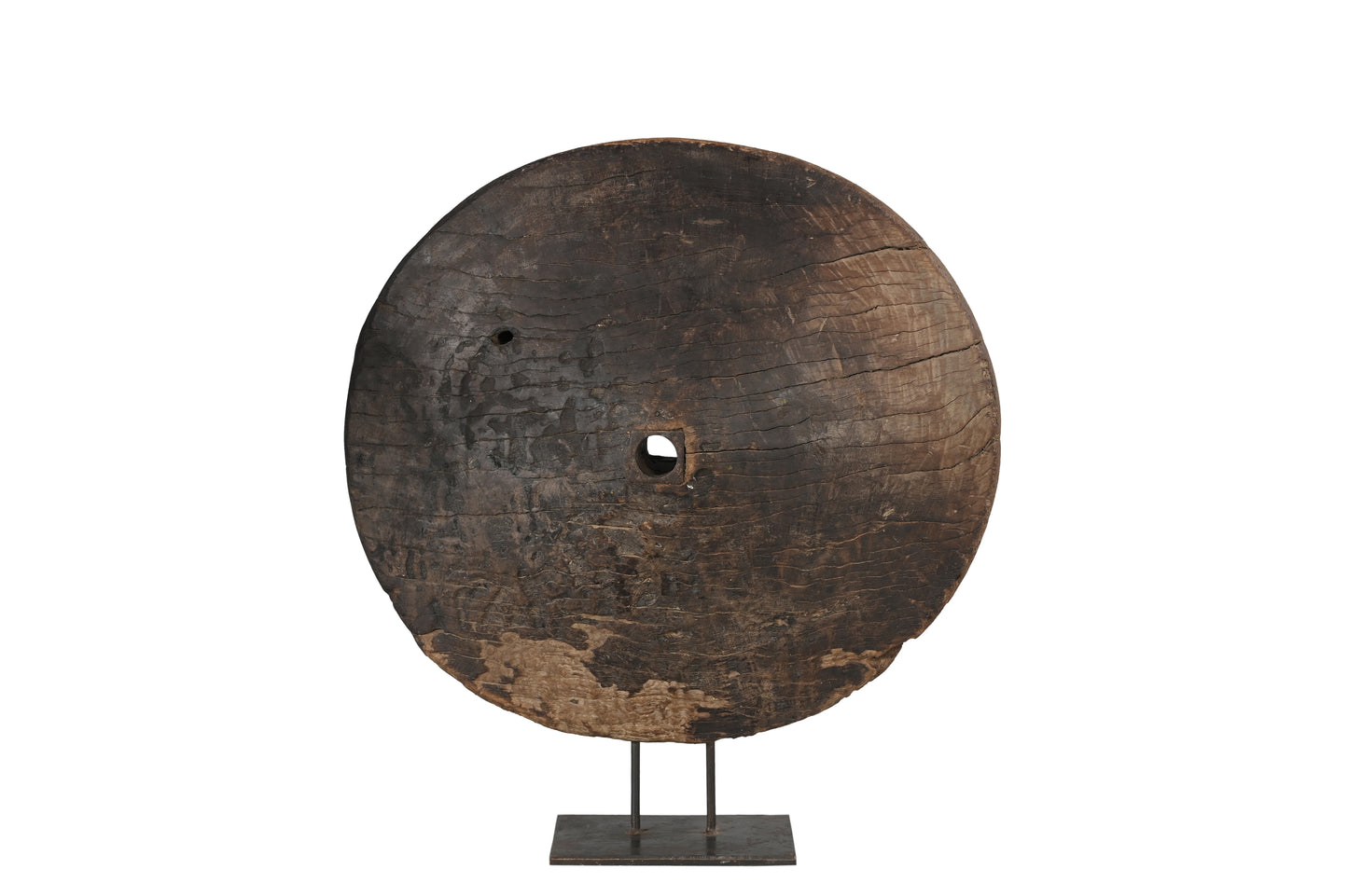 Rueda de teca vintage sobre soporte de hierro