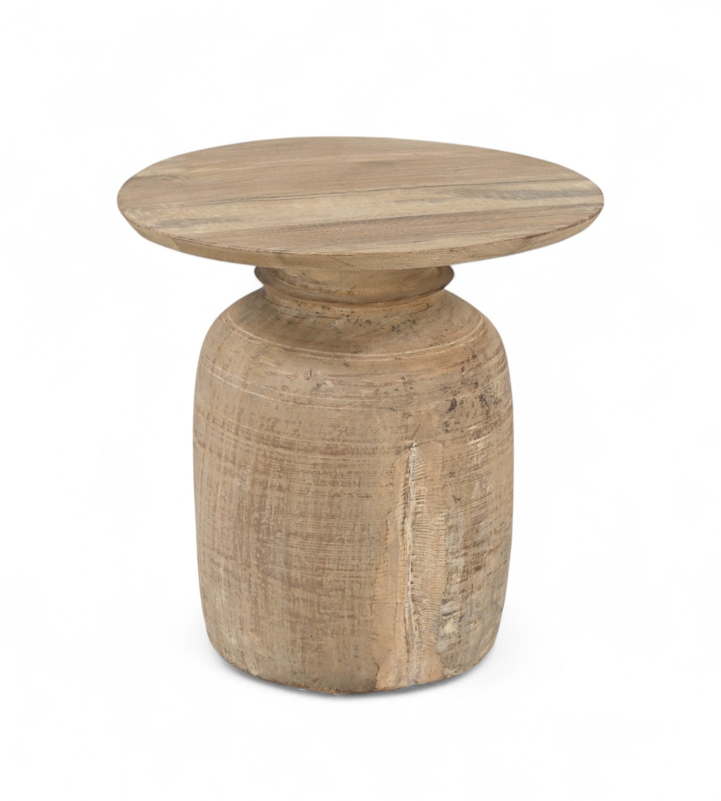 Mesa auxiliar de madera reciclada