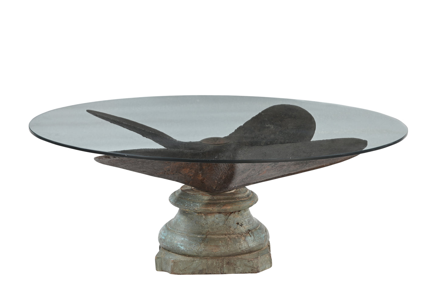 Mesa de centro de hierro y vidrio